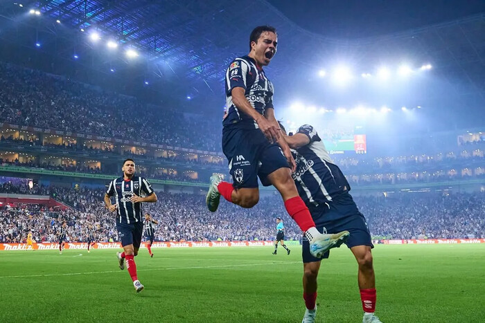 Con una feria de goles, los Rayados se imponen en el Clásico Regio ante Tigres