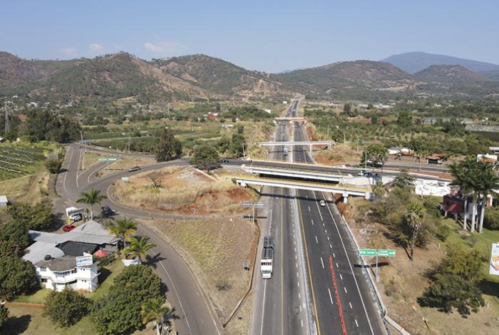 Concluye modernización del tramo Pátzcuaro-Uruapan de la Autopista Siglo XXI