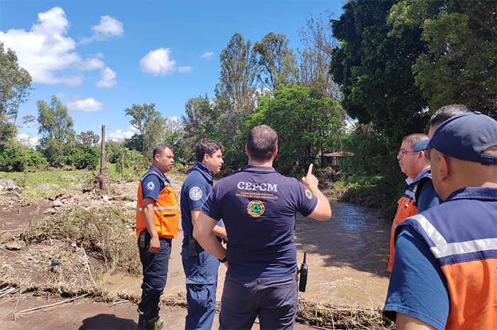 Confirman una persona desaparecida, arrastrada por un arroyo, tras fuertes lluvias en Zináparo