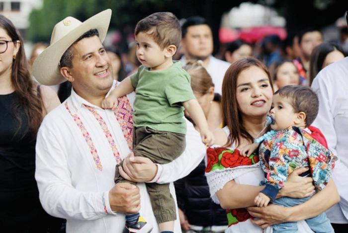 Congreso recibe propuesta para designar a Grecia Itzel como presidencia municipal de Uruapan