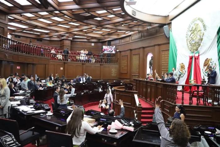 Congreso rinde homenaje póstumo a Margarita Arriaga por su legado al turismo de Michoacán