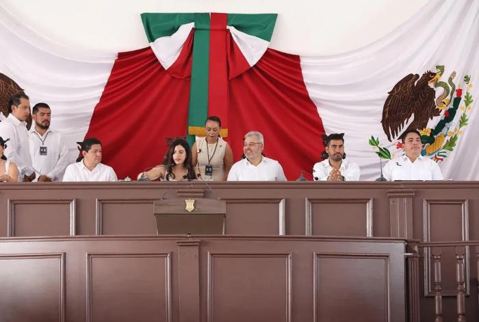 Conmemora Bedolla el 211 Aniversario del Decreto de la Constitución de Apatzingán