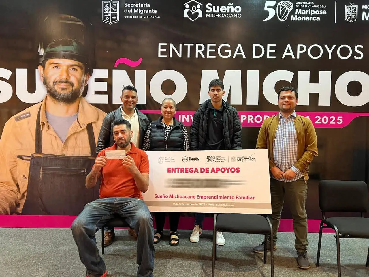 Continua Gobierno de Quiroga impulsando el emprendimiento y gestionando a favor de las y los migrantes