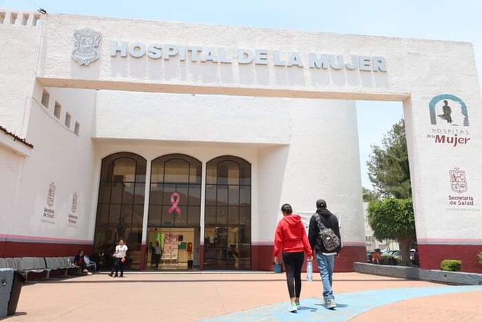 Controlan fuga de agua caliente en el Hospital de la Mujer