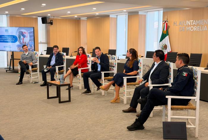 Conversatorio “Morelia Post Mundial 2026” analiza el impacto de la Copa Mundial en la ciudad