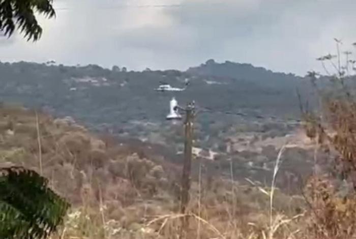 Criminales emboscan a policías municipales en Apatzingán; hay dos oficiales lesionados