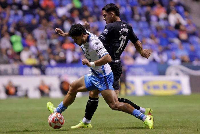 Cruz Azul extiende su dominio tras vencer al Puebla