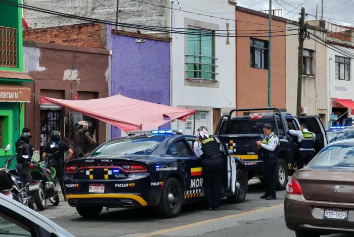 Cuatro hombres y una mujer fueron detenidos en riña callejera