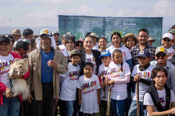 Cuitzeo Refuerza su Compromiso Ambiental con la Campaña «Jalo a Reforestar»