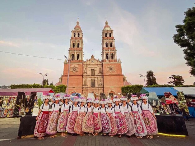 Danza de las Palmeras, maestría danzaría y pluralidad cultural en la K’uínchekua