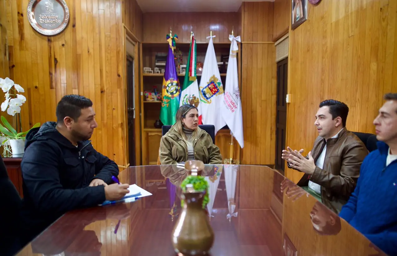 Dayana Pérez impulsa más oportunidades educativas para la juventud