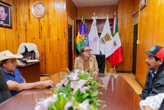 Dayana Pérez Mendoza fortalece el diálogo con la comunidad indígena de Villa Escalante