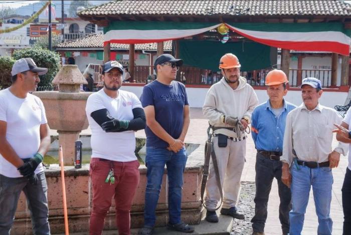 Dayana Pérez Mendoza impulsa rehabilitación de espacios públicos en Opopeo previo a la Feria de la Silla