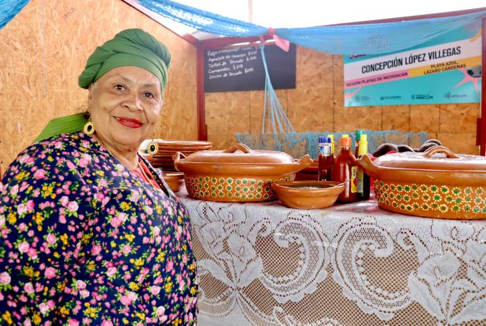De la morisqueta al pulpo enamorado: sabores de Michoacán conquistan el Jalo Futbolero