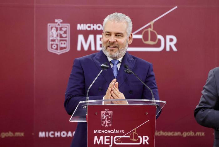 Decisión arbitraria, desproporcionada y centralista, remoción de consejeros del IEM: Bedolla