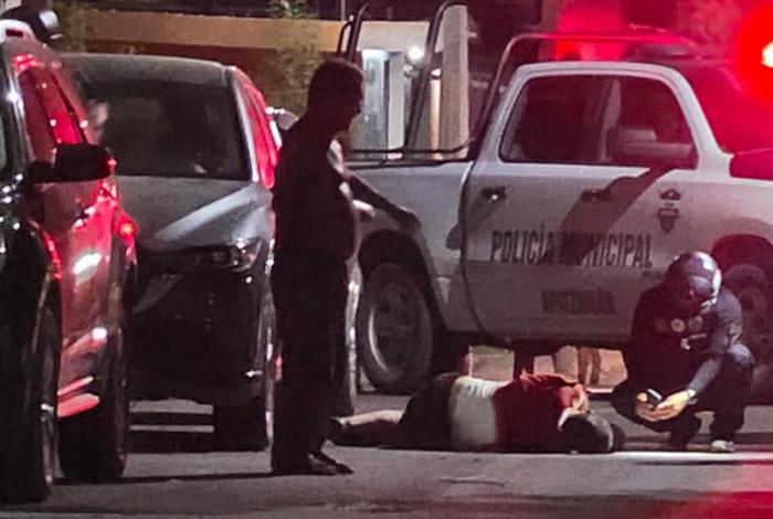 Delincuentes acribillan a un jornalero en la colonia Satélite de Apatzingán