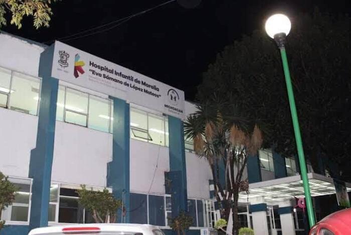 Delincuentes balean a adolescente al intentar robarle una moto, en Indaparapeo