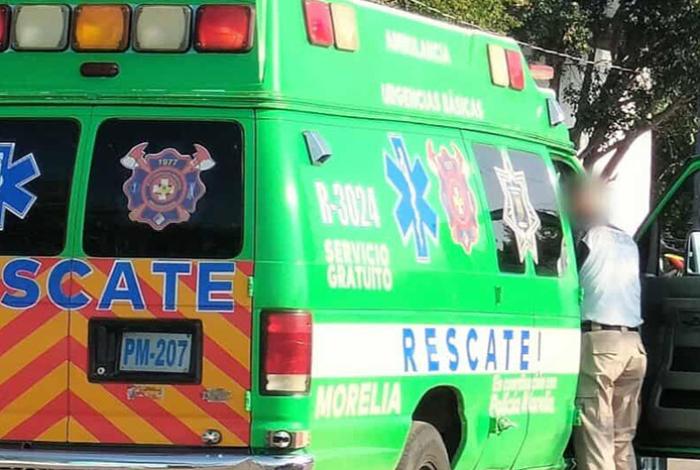 Delincuentes balean a hombre y le roban su moto en Arko San Pedro, Morelia