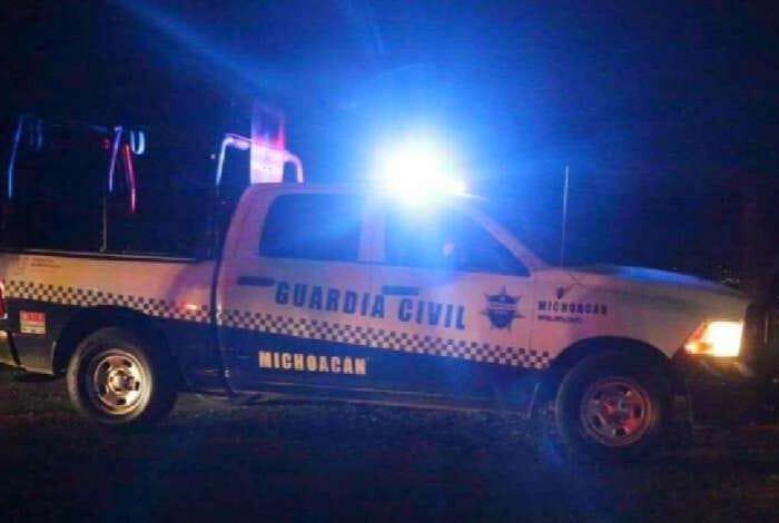 Delincuentes balean a mujer policía; la víctima muere en una clínica