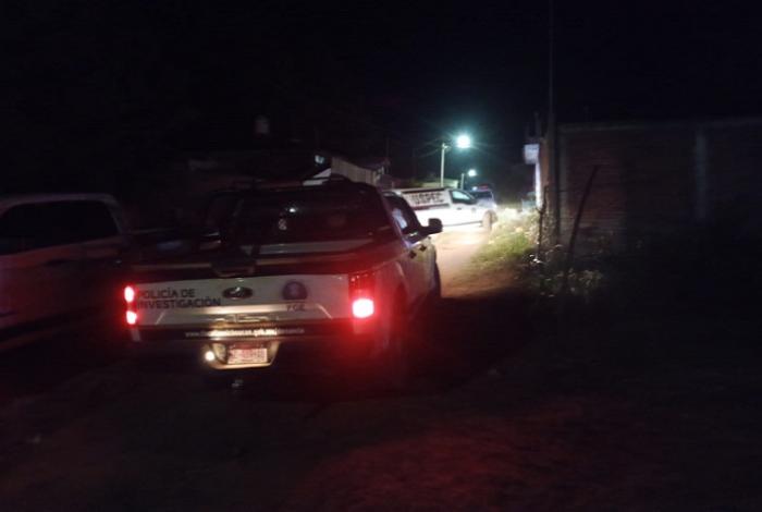 Delincuentes entran a una vivienda y matan a un joven, en Pátzcuaro