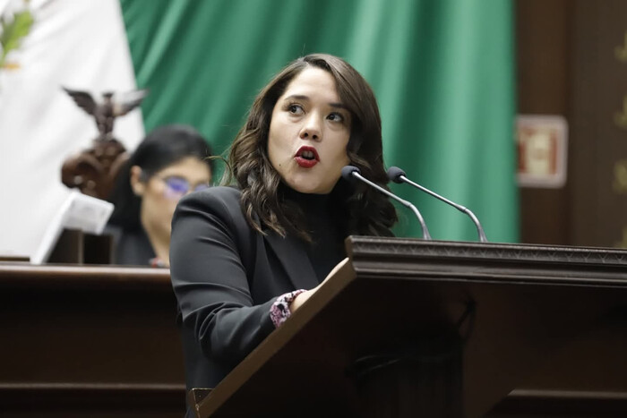 Demanda Xóchitl Ruiz que se respete a migrantes y sus familias que están retornando al país