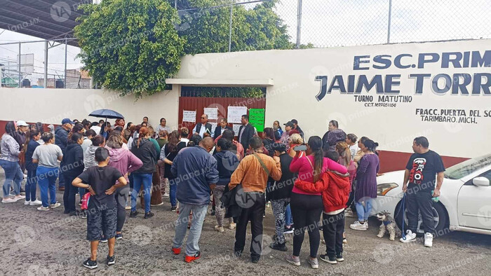 Denuncian cobro excesivo de cuotas ‘voluntarias’ en primaria de Tarímbaro