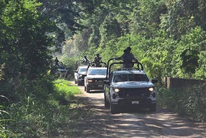 Desactivan fuerzas federales seis artefactos explosivos, en Apatzingán