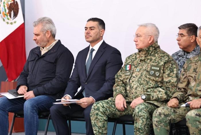 Desde Morelia, Harfuch presume desarticulación de 'Los Blancos de Troya', grupo extorsionador con gran capacidad en armas