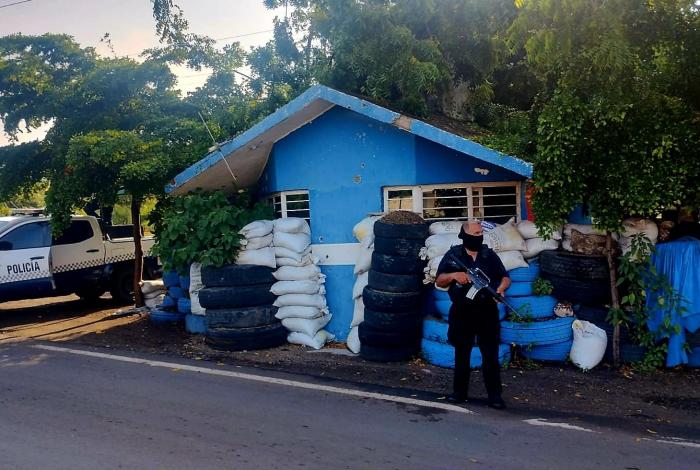 Desde una moto en movimiento disparan contra caseta policial en Buenavista