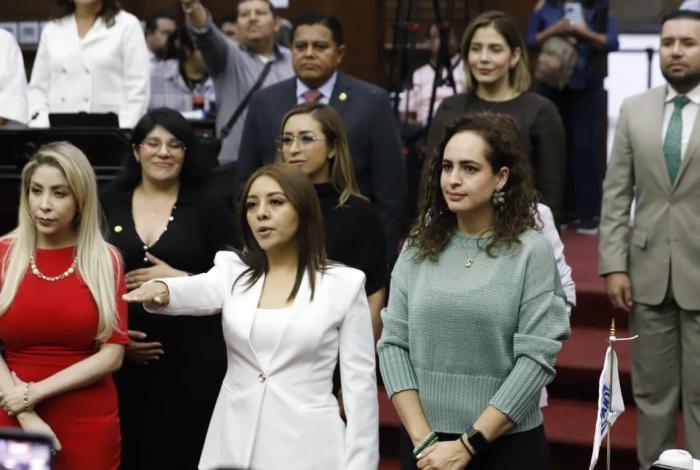 Designa 76 Legislatura a Estephania García como sindica municipal de Queréndaro