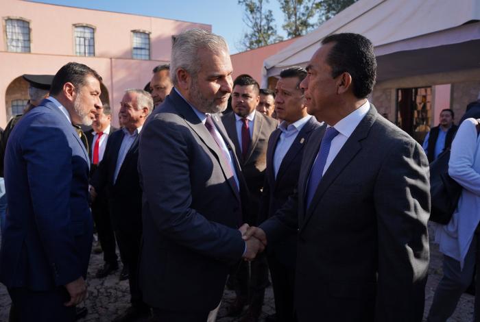 Designación de nuevo fiscal michoacano, decisión del legislativo: Bedolla