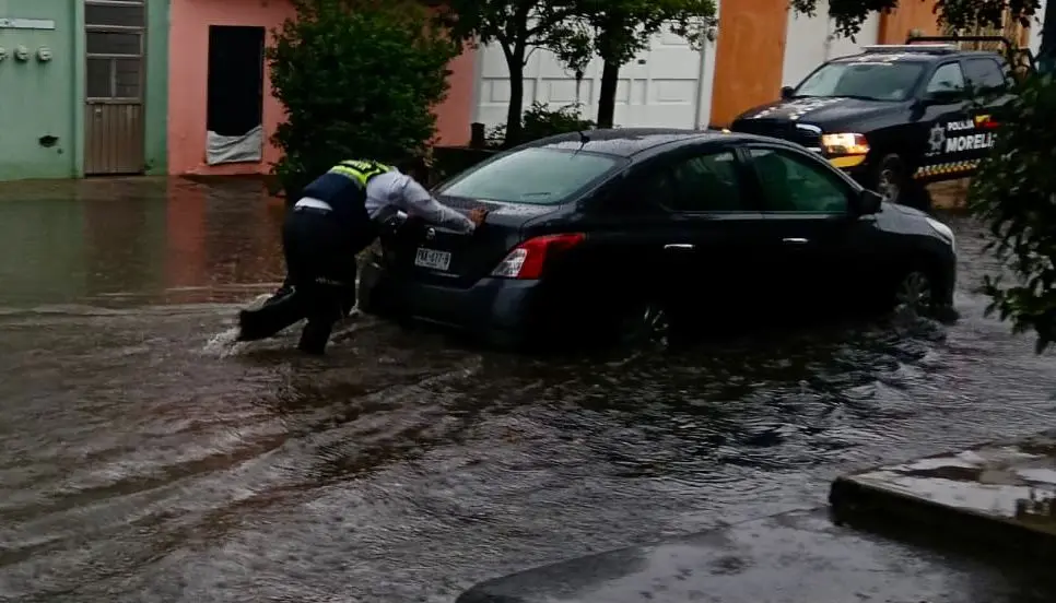 Despliega gobierno de Morelia operativo por lluvia