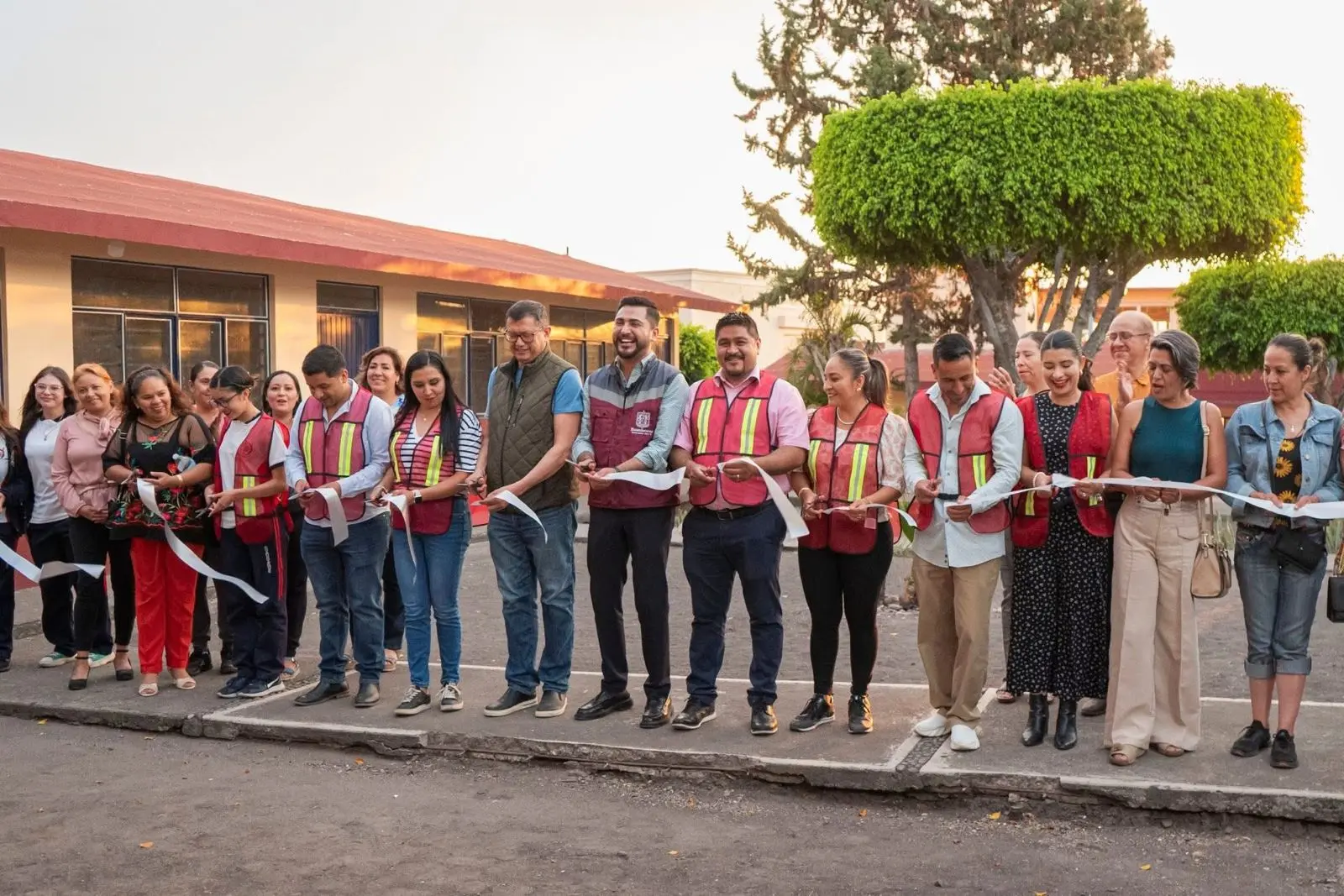 Después de 20 años, rehabilitan la Preparatoria Cuauhtémoc en Huandacareo