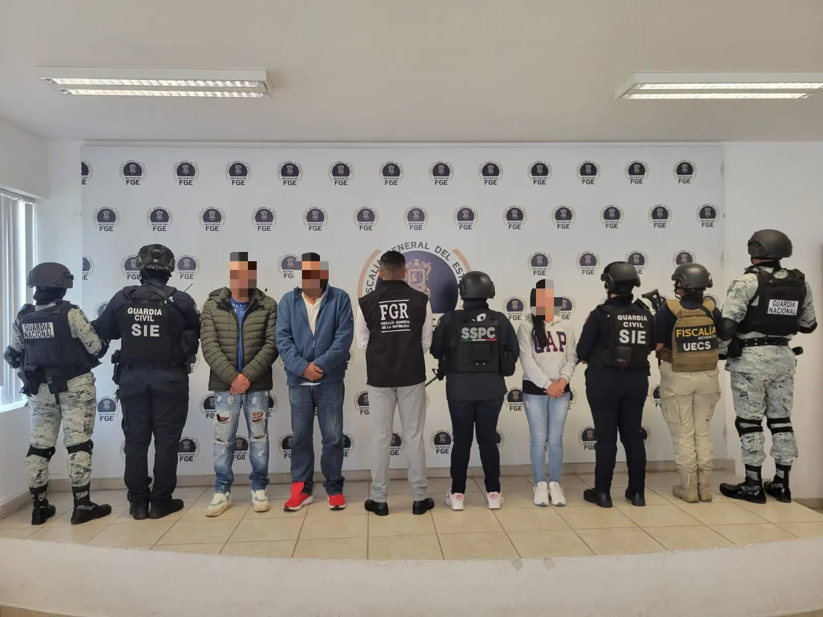 Detenidos en flagrancia 3 presuntos extorsionadores y secuestradores en Pátzcuaro: SSP