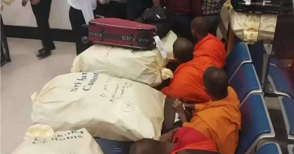 Detienen a 22 monjes budistas por llevar mas de 100 kilos de droga en Sri Lanka