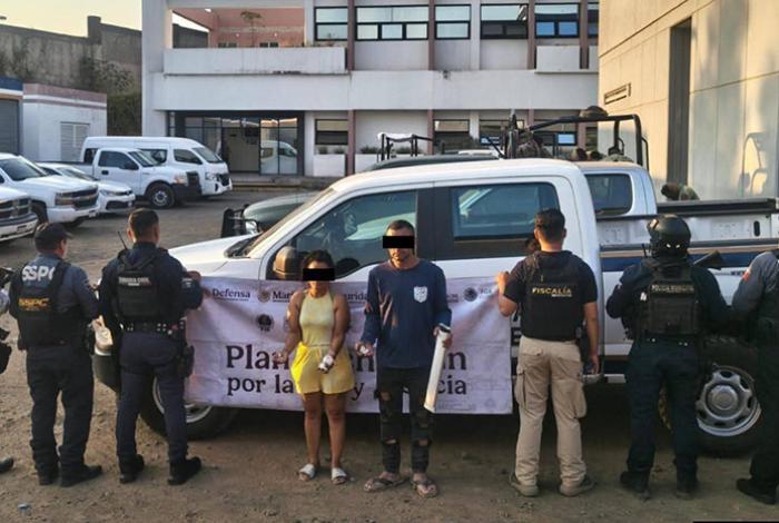 Detienen a 7, aseguran droga y vehículos robados en distintos puntos de Uruapan