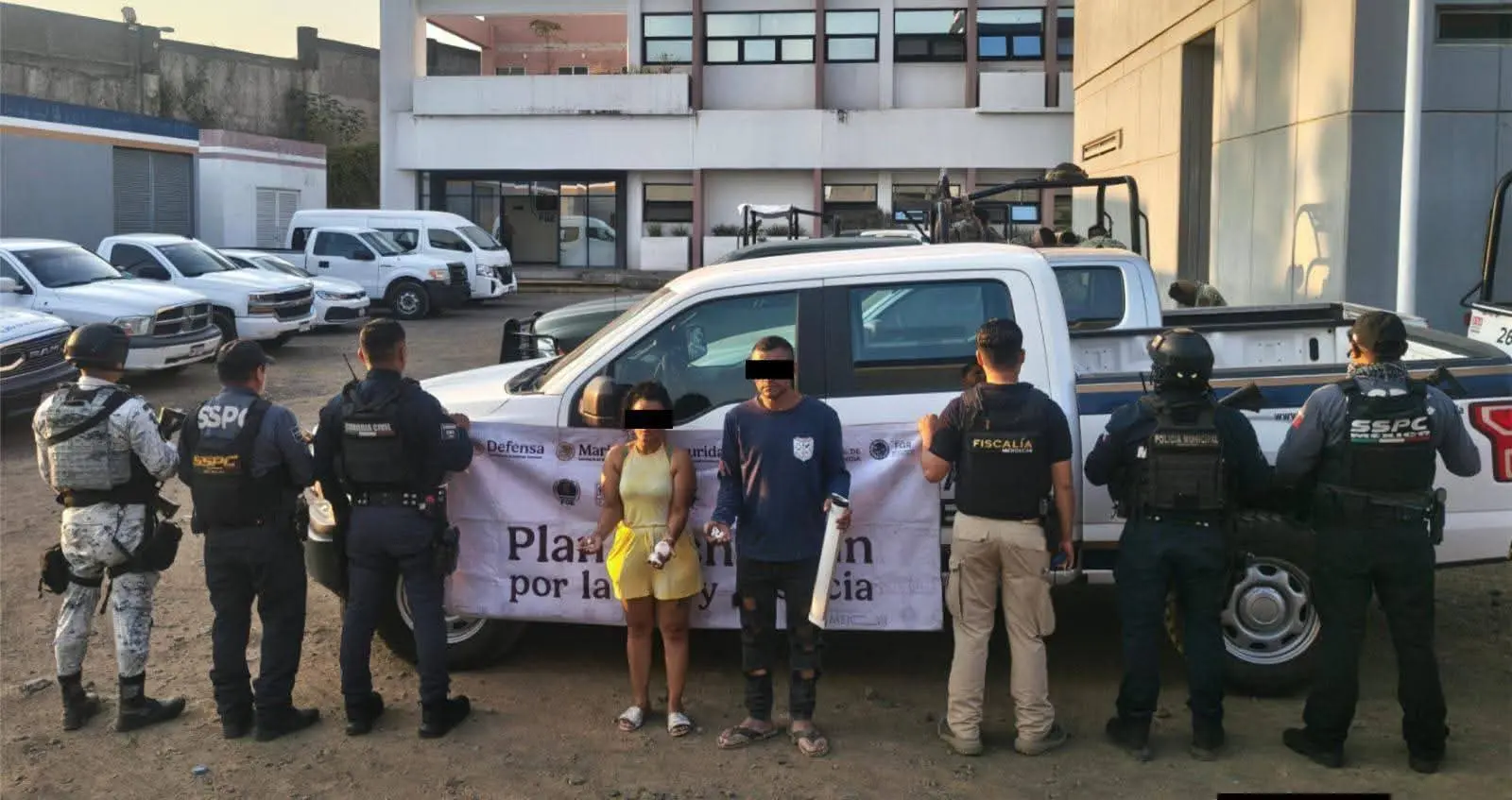 Detienen a 7, aseguran droga y vehículos robados en distintos puntos de Uruapan