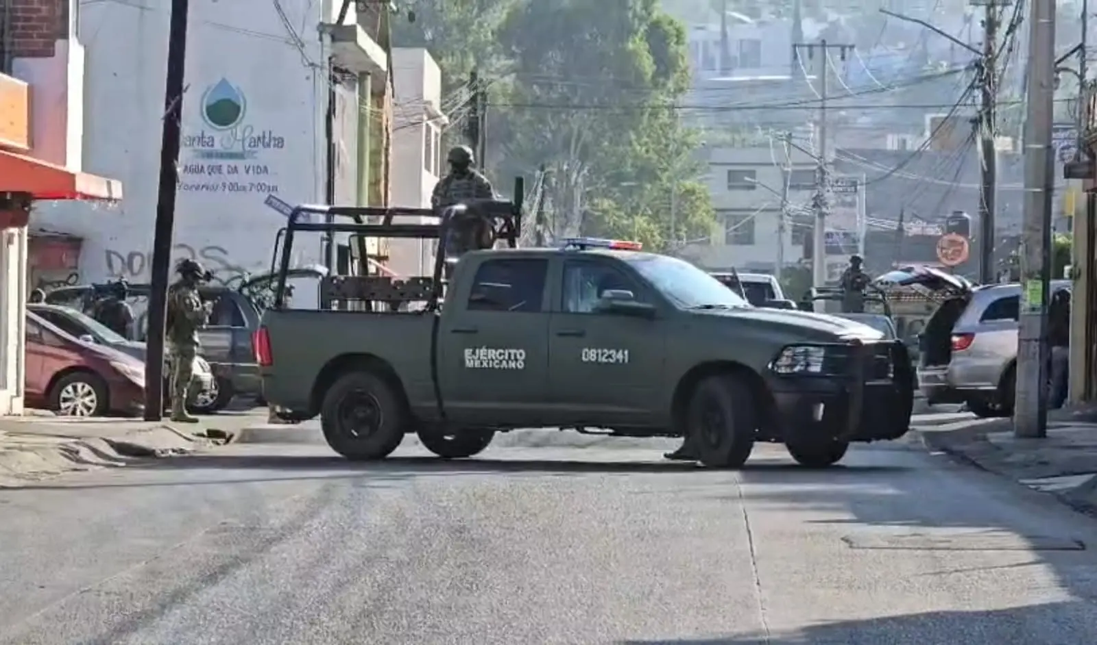 Detienen a cinco personas en menuderia de Morelia