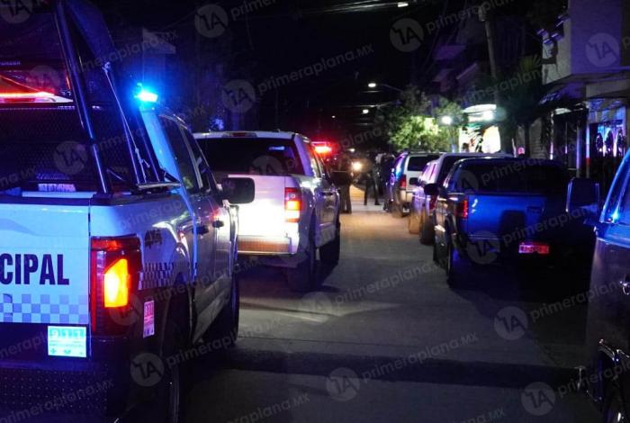 Detienen a dos posibles hom1ci1d4s de Jesús, en abarrotes de Zamora