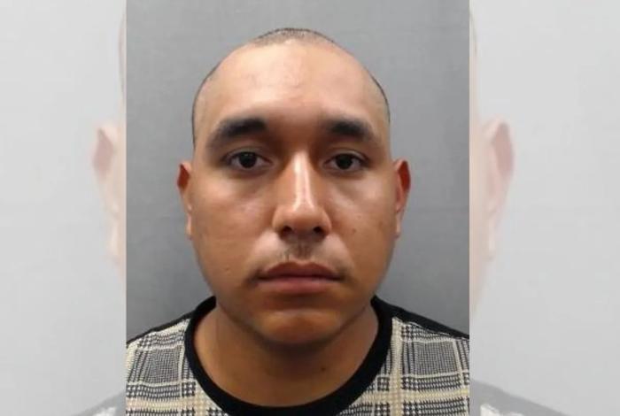 Detienen a migrante mexicano por ofrecer recompensas para matar a agentes de ICE