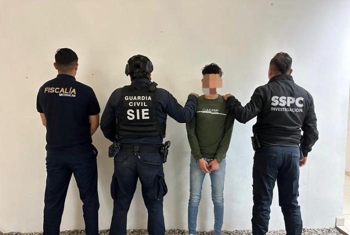 Detienen a presunto extorsionador en Zamora