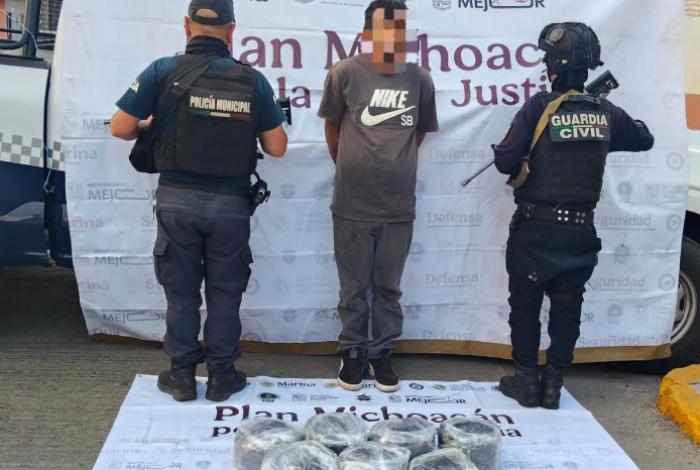 Detienen a un hombre con 7 kilos de marihuana en Jacona
