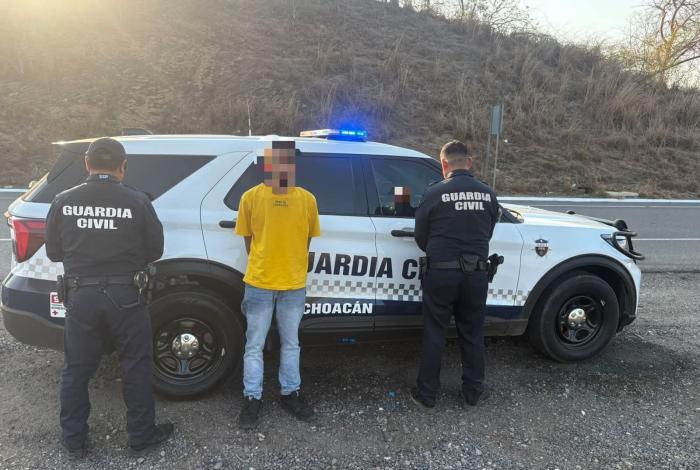 Detienen a un hombre en Arteaga por posesión de dr0gas