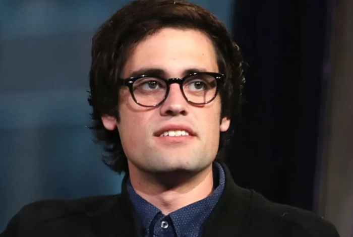 Detienen al hijo de Rob Reiner por ser sospechoso del doble homicidio de sus padres