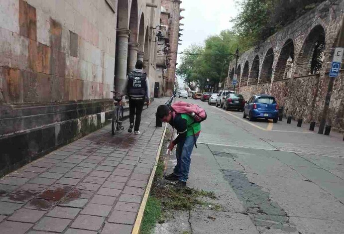 Día del barrendero en México, la labor que pocos reconocen