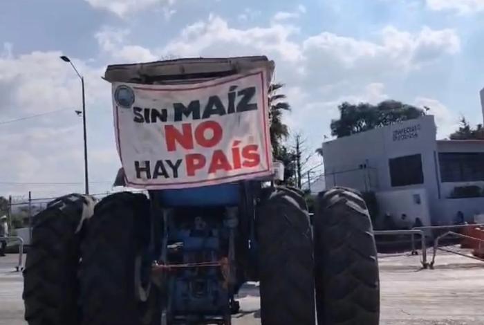 Diálogo con agricultores está condicionado al levantamiento de bloqueos: Segob