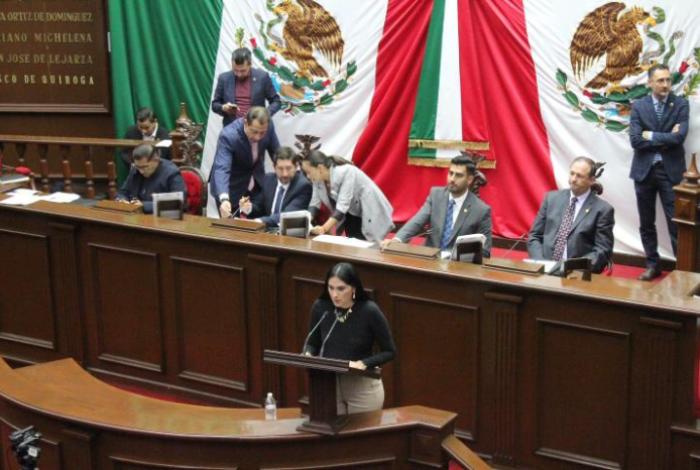 ⁠Diana Espinoza presenta propuesta para mejorar movilidad en Morelia, con la implementación del servicio Trolebús