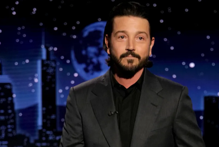 Diego Luna en Jimmy Kimmel Live! y su experiencia con JLo