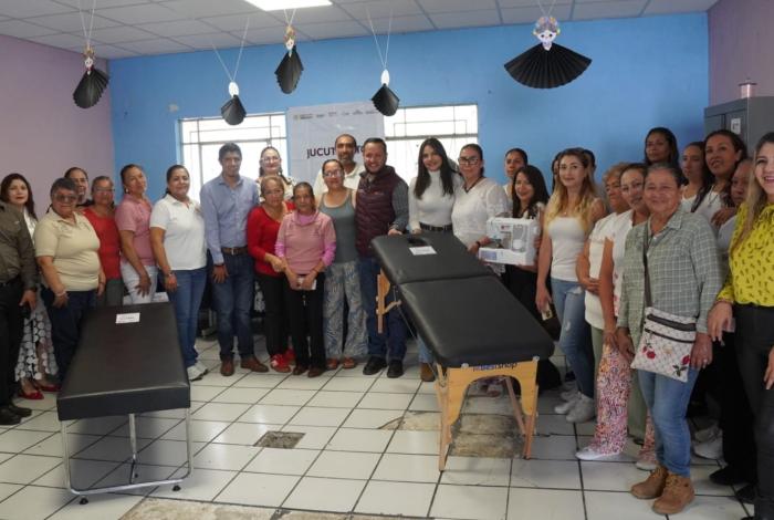 DIF Michoacán impulsa proyectos comunitarios para familias de Uruapan