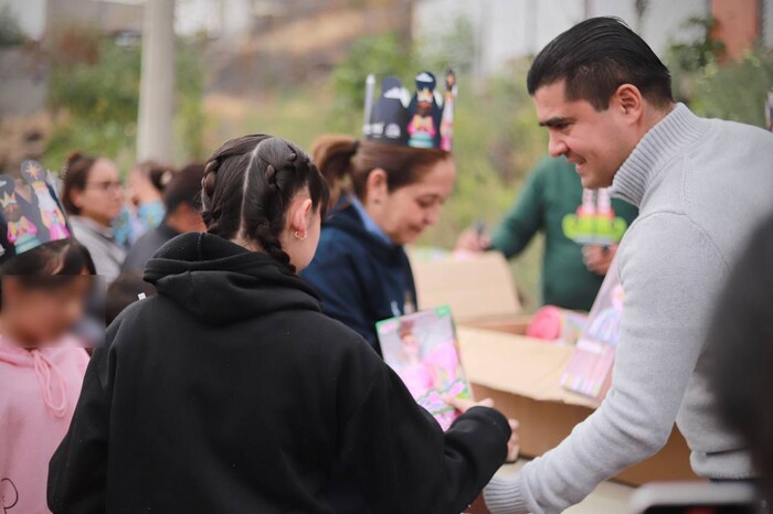 DIF Morelia arranca la entrega de juguetes en Morelia en apoyo a los Reyes Magos